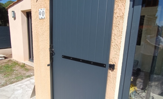 Pose volets battants aluminium, Roquebrune sur argens, Alu Def Service