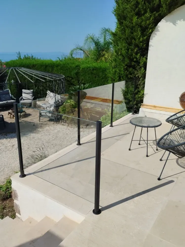 Création garde-corps sur mesure à Puget sur Argens